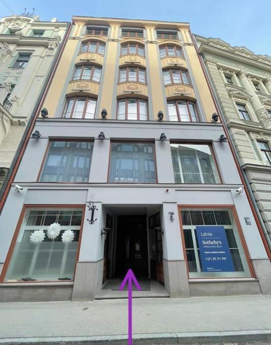 3 Bedroom Apartment In The Old/T Рига Экстерьер фото