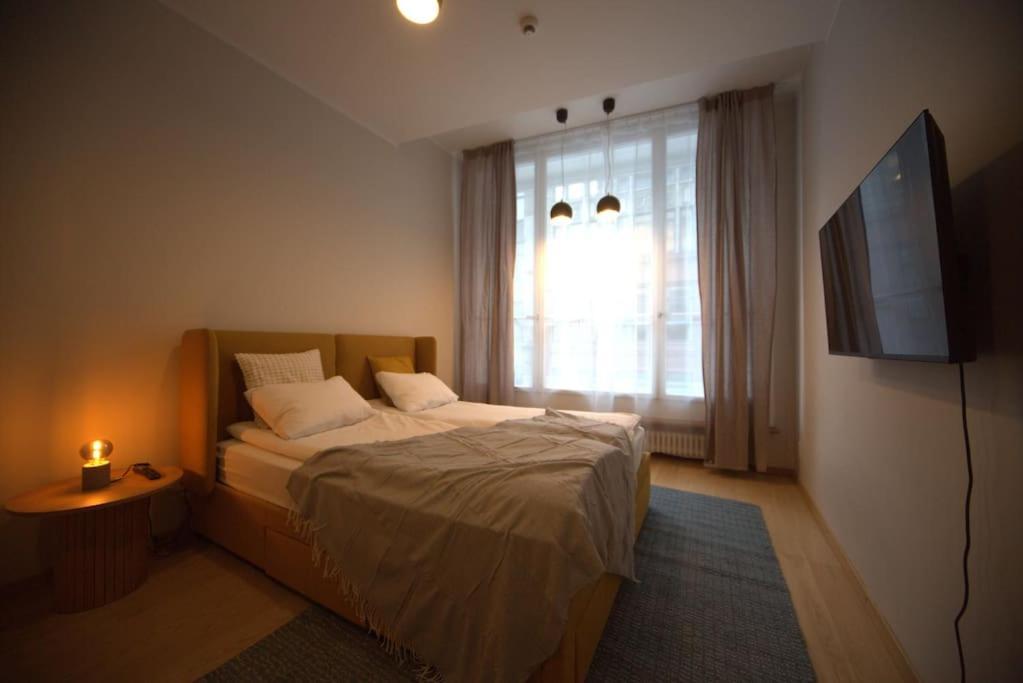 3 Bedroom Apartment In The Old/T Рига Экстерьер фото